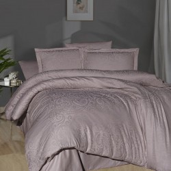 Луксозен спален комплект...