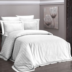 Луксозен спален комплект...