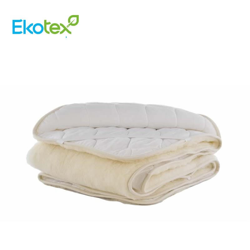 Олекотена завивка The Woolland, Wool, Cotton